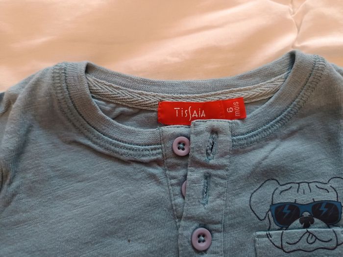 T shirt tissaia 6m tbe - photo numéro 2