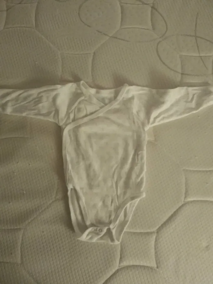 Lot de 7 Bodies Garçon 1 an