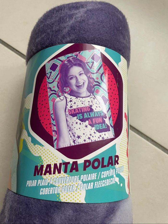 Plaid polaire Disney soy luna - photo numéro 2