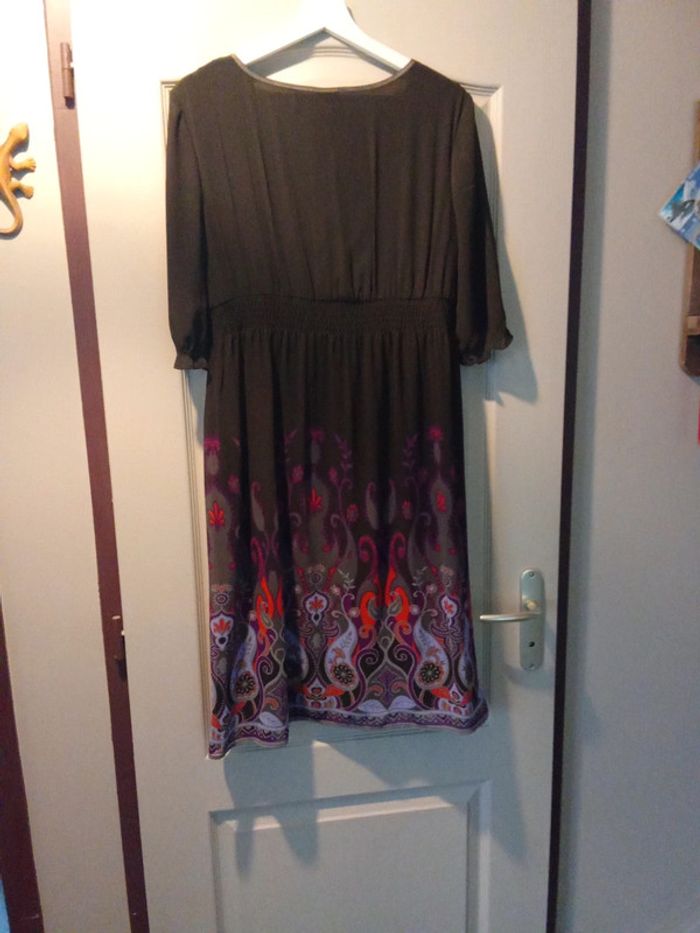 Robe voilage doublée marron motifs bariolés Esprit taille 42 - photo numéro 8