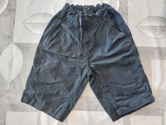 Short noir