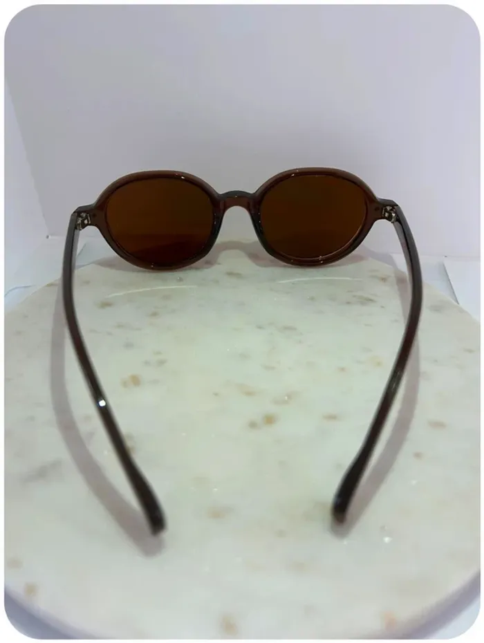 Lunettes soleil style moscot - photo numéro 3