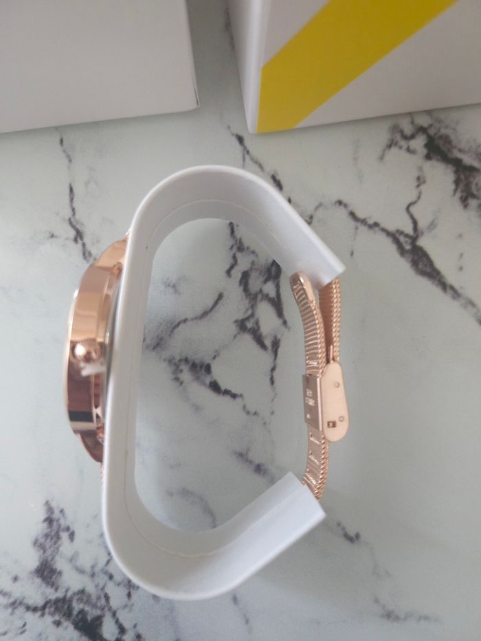 Montre quartz alliage doré rose - photo numéro 6