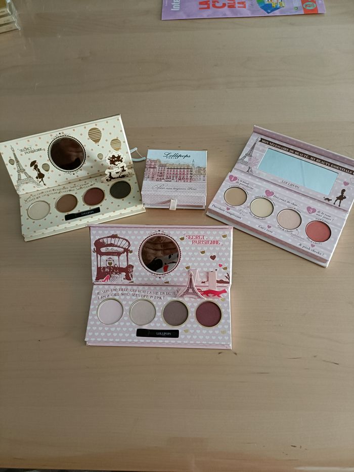Lot de 4 palettes Lollipops + un blush + une houpette pailletée - photo numéro 5
