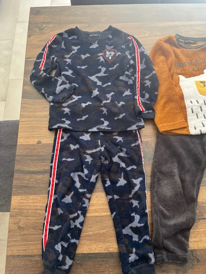 Lot de 2 pyjamas hiver - photo numéro 3