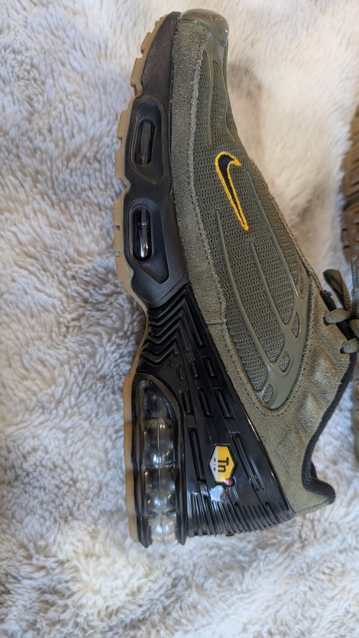 Nike Air Max Plus III (TN) taille 38,5 - photo numéro 2