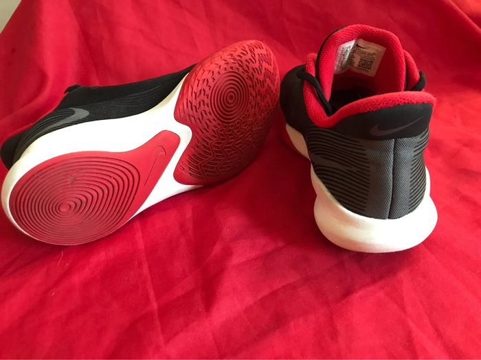 Baskets Nike précision 4 noir et rouge université taille 39 - photo numéro 9
