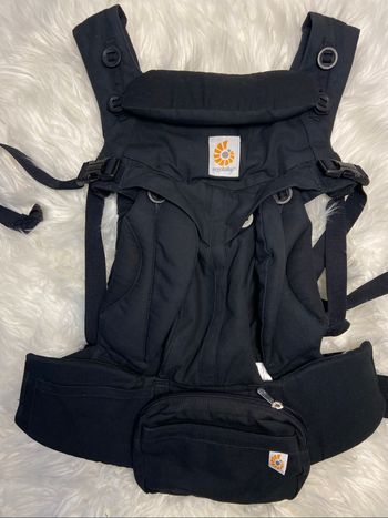 Porte bébé physiologique Ergobaby Omni 360