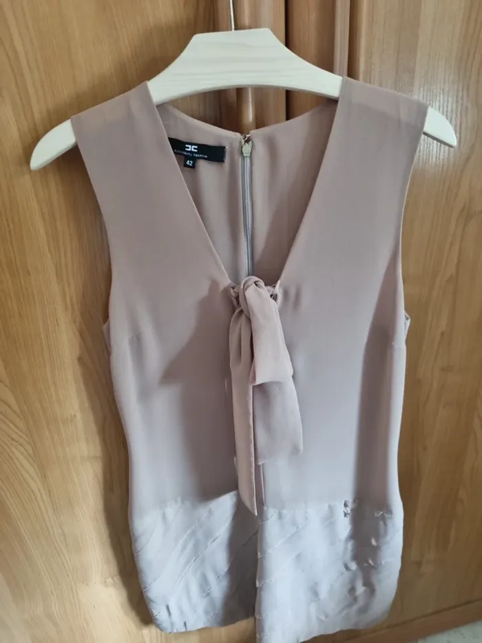 Robe chic nude Elisabetta Franchi