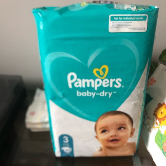 1,5 paquet Pampers BabyDry T3