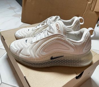 Nike air Max 720 femme