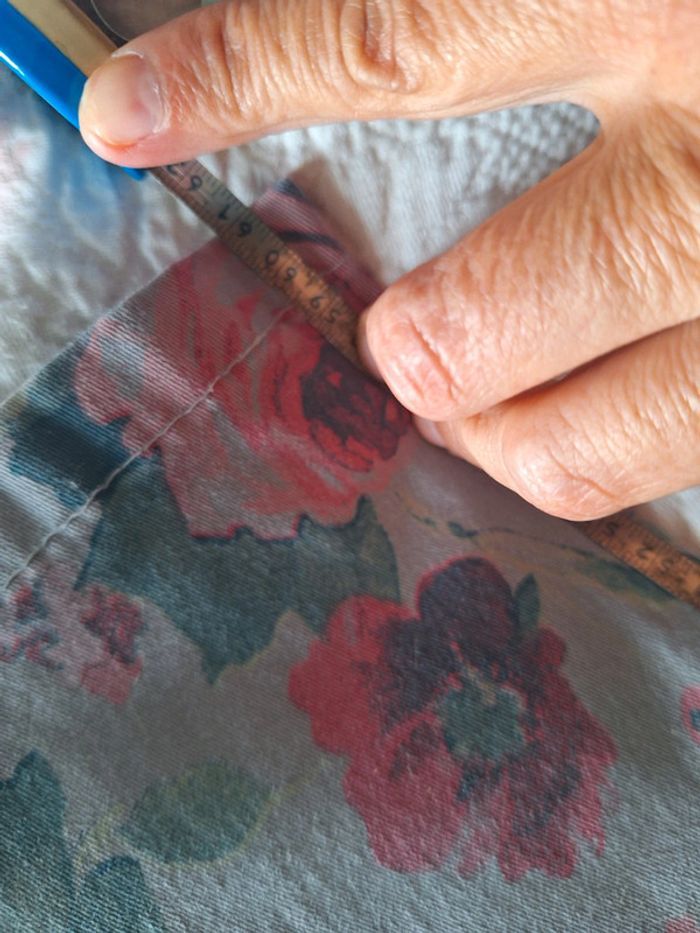 Joli pantalon fleuri - photo numéro 6