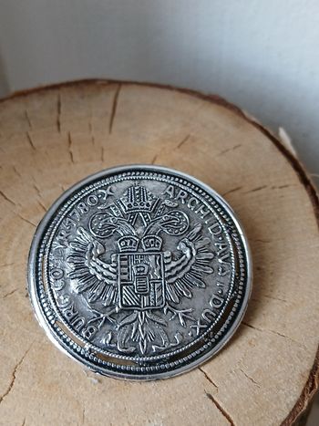 Broche pièce autrichienne