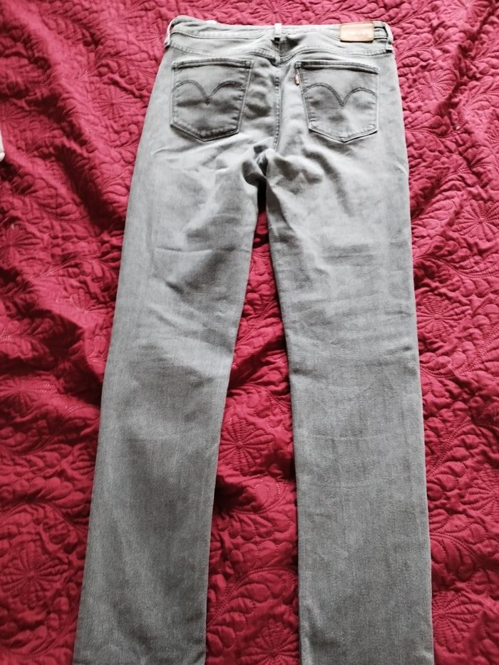 Jean Levi's - photo numéro 2