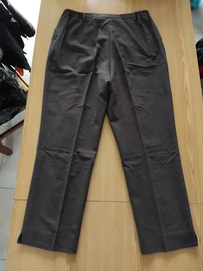Pantalon 🔄 - photo numéro 4