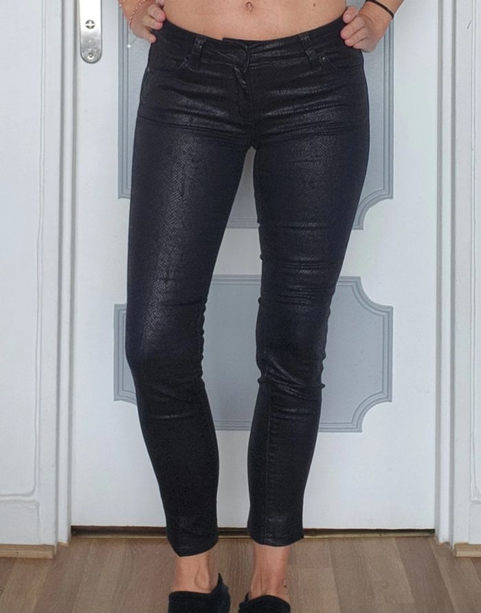 Pantalon lézard noir taille 36 naf naf