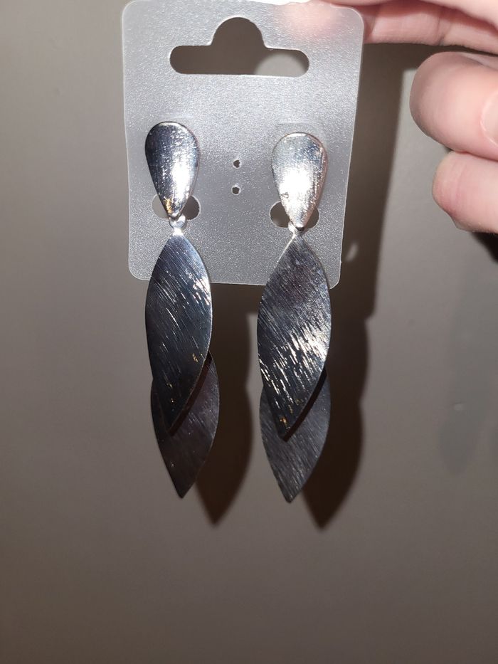 Boucles d'oreilles femme - photo numéro 2