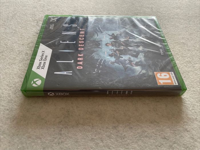 Aliens Dark Descent Jeu Xbox One/Series X FR - photo numéro 3