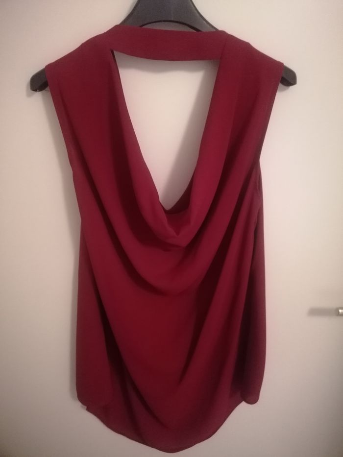 Top rouge - photo numéro 3
