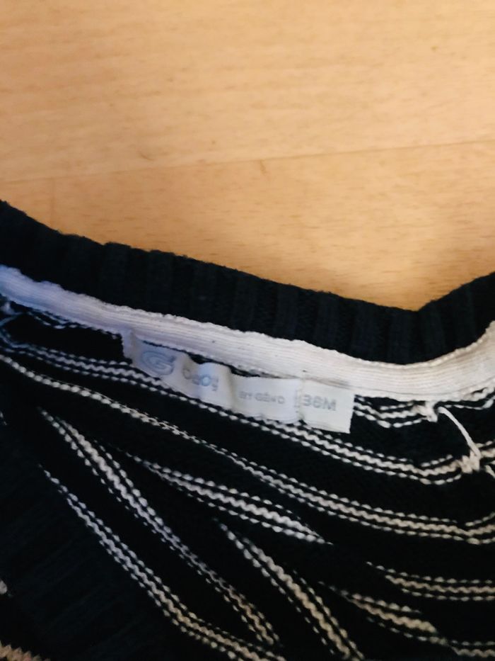 Pull garçon taille 3 ans - photo numéro 3