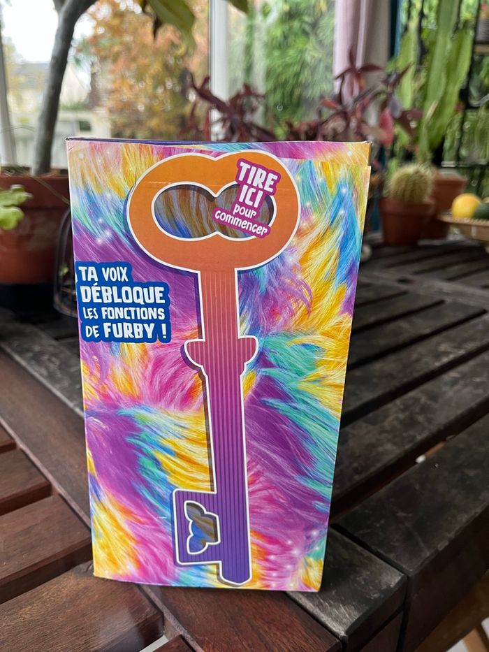 Furby rose peluche interactif hasbro neuf - photo numéro 3