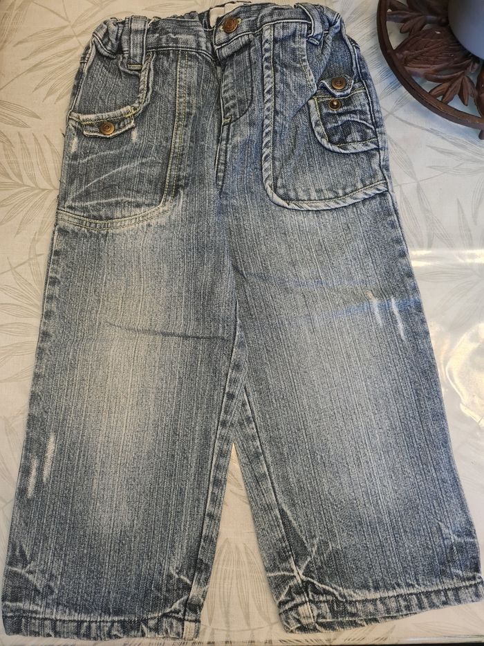 Jean kimbaloo la halle 24 mois