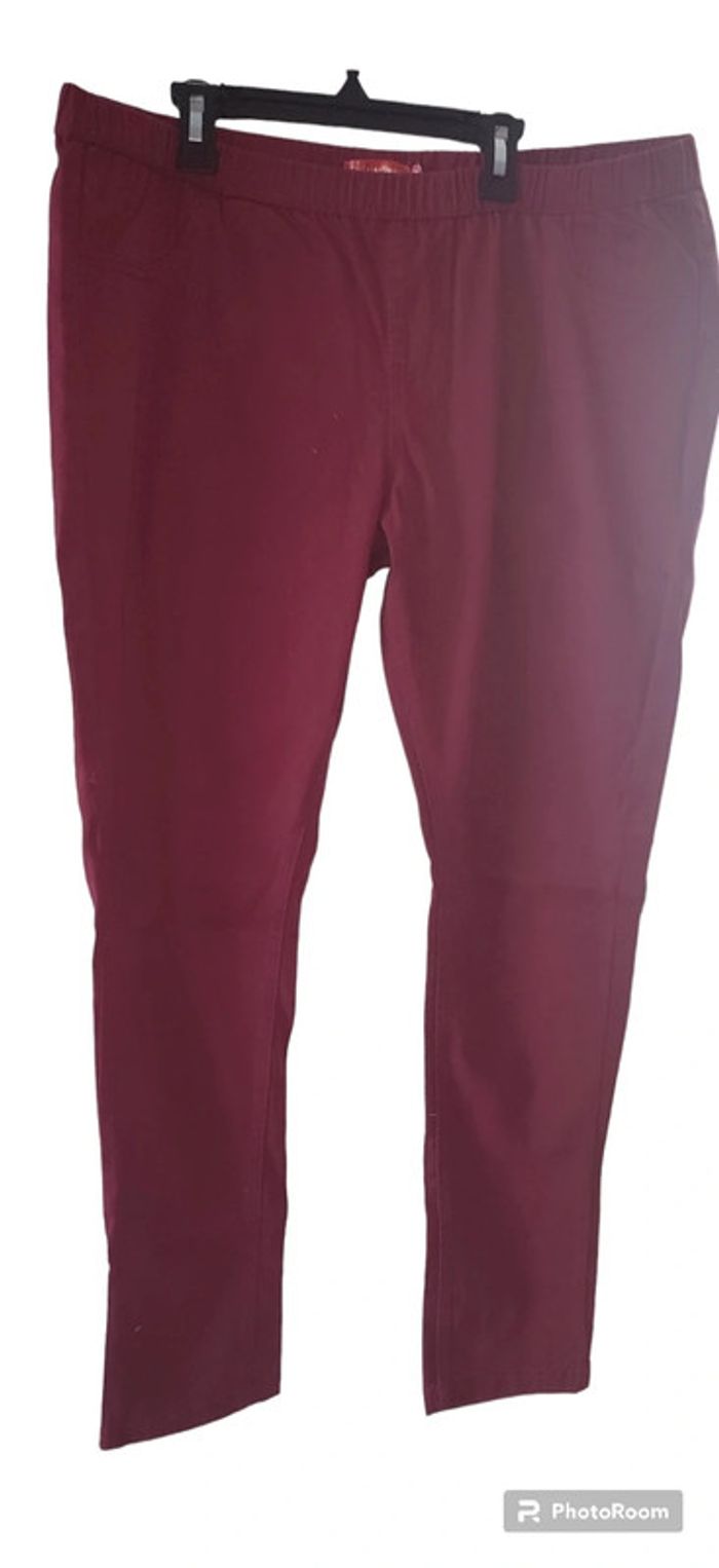 Pantalon bordeau