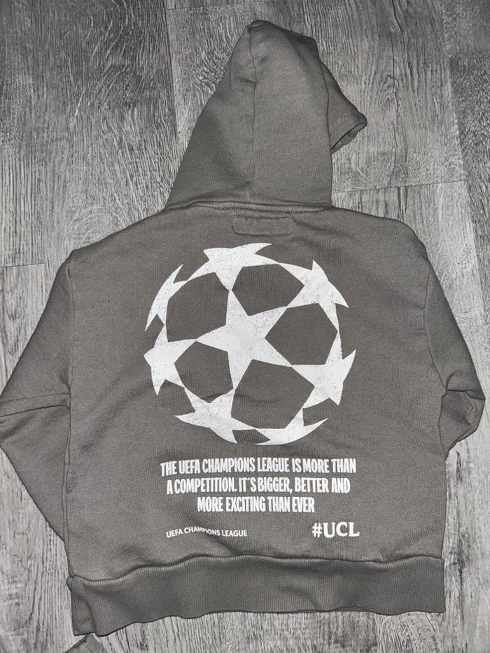 Ensemble Champion’s Ligue Zara - photo numéro 2