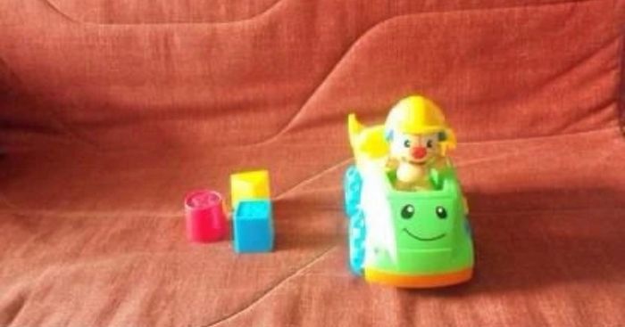 Camion musical 1er âge -9 mois - photo numéro 2