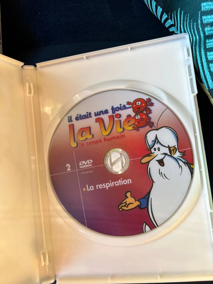 Livre et dvd numéro 2 collection la vie le corps humain - photo numéro 5