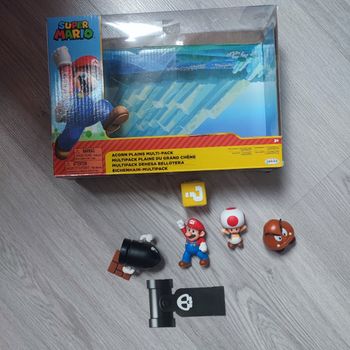 Super Mario jakks multipack plaine du grand chêne comprend 4 figurines et 1 accessoire