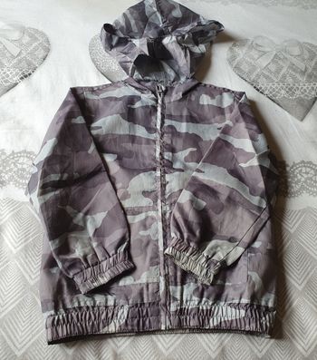 Veste coupe vent, kway de taille 5ans