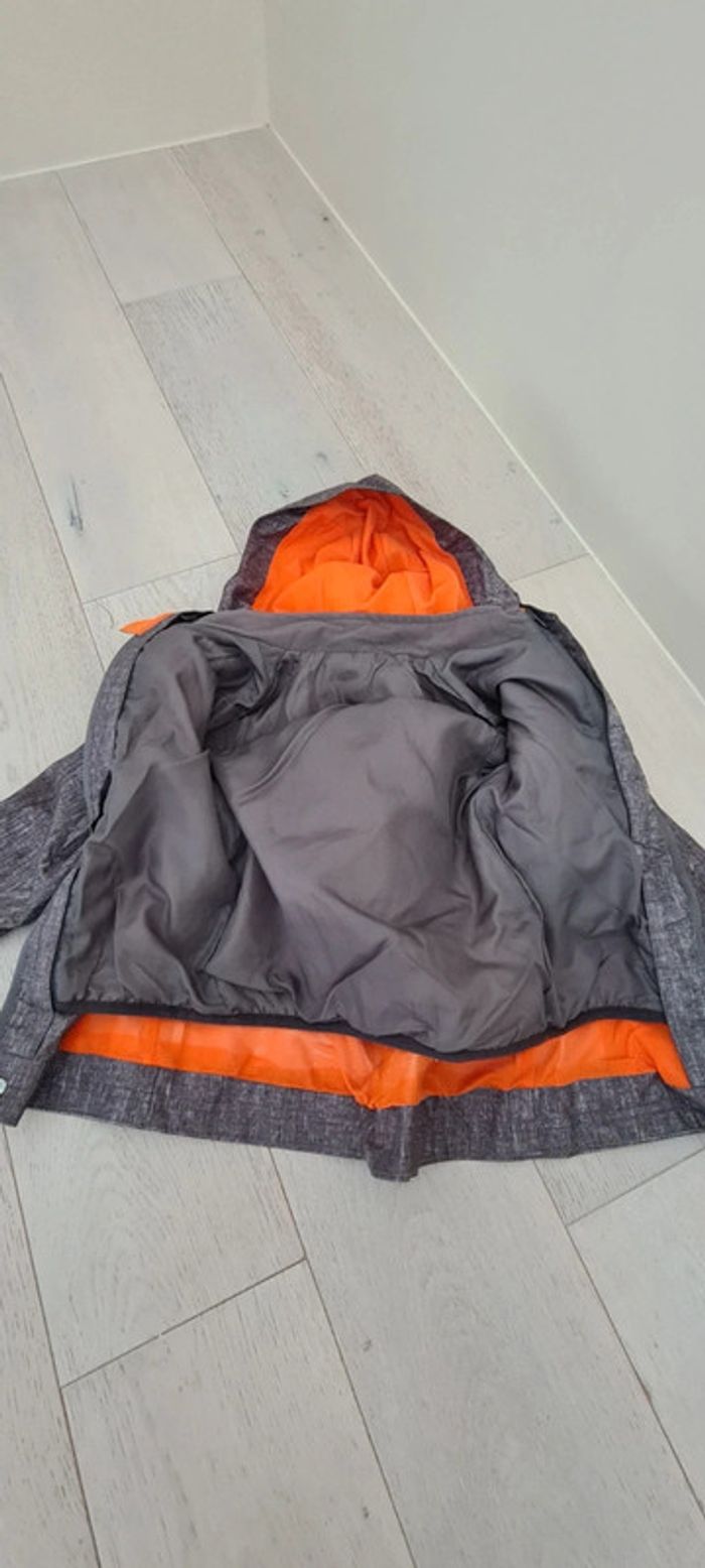 Manteau d'hiver Quechua taille 5 ans - photo numéro 2