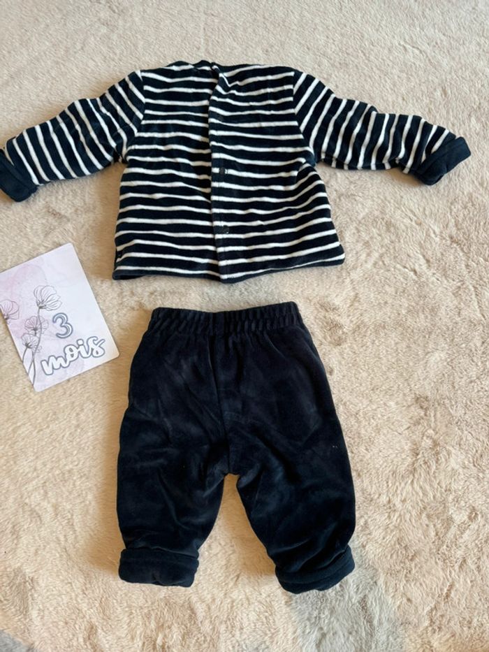 Ensemble marin pull gilet attache dos et pantalon chaud velours doublé 3 mois neuf - photo numéro 3