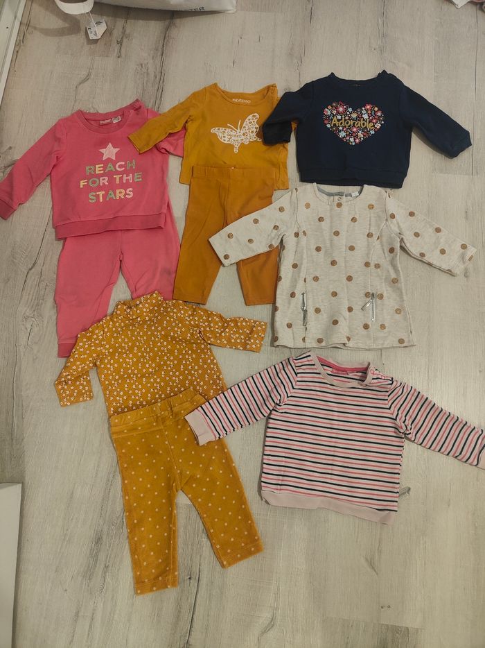 Lot 60 vêtements bébé fille 6-12mois - photo numéro 7