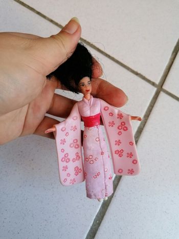 Poupée barbie figurine McDo