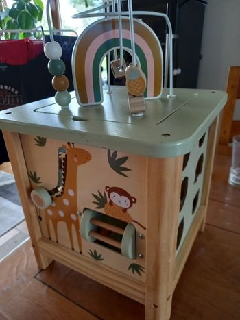 Cube éducatif