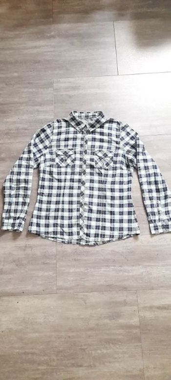 Chemise à carreaux