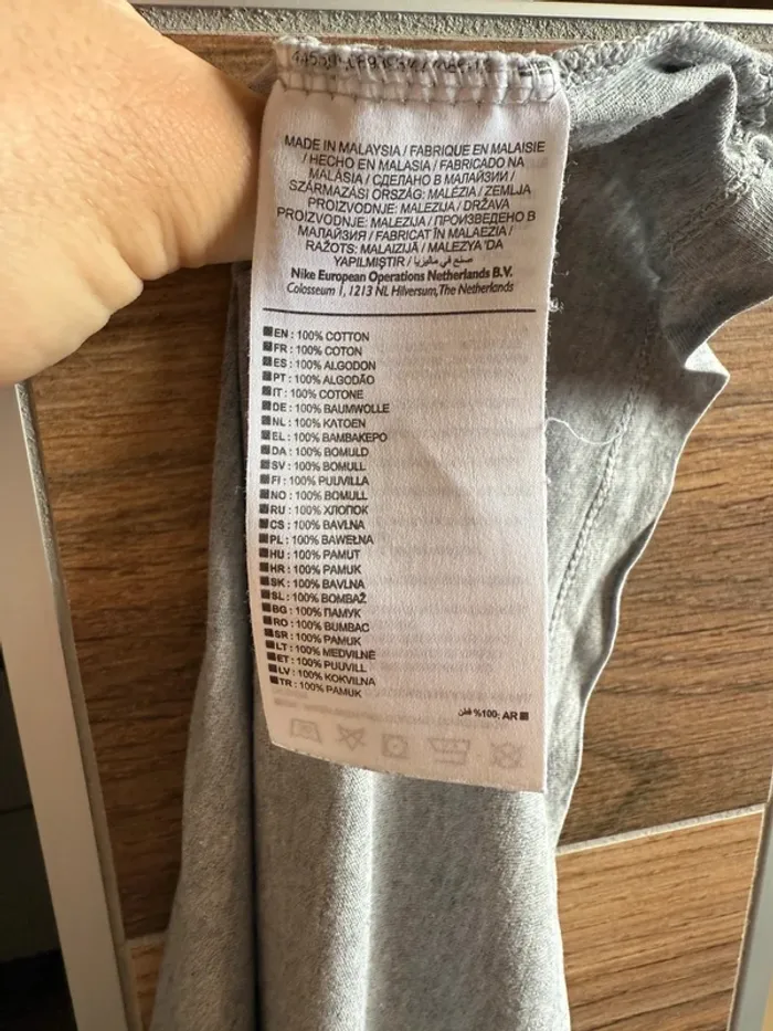 Tee shirt Nike Homme gris taille M - photo numéro 5