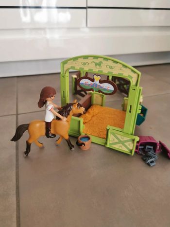 Lucky et Spirit avec box Playmobil 9478