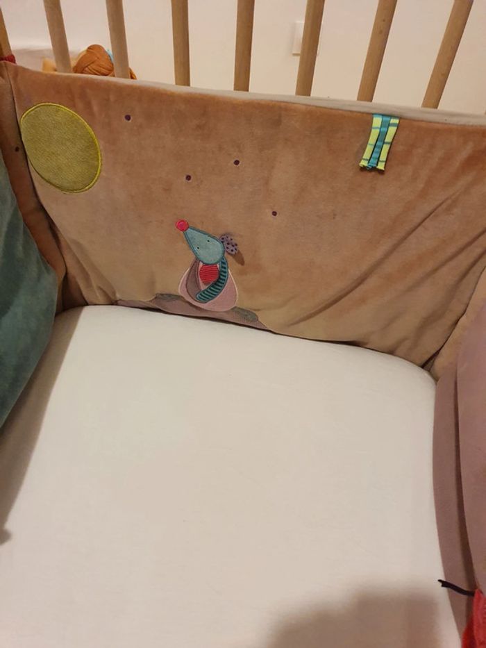 Tour de lit moulin roty