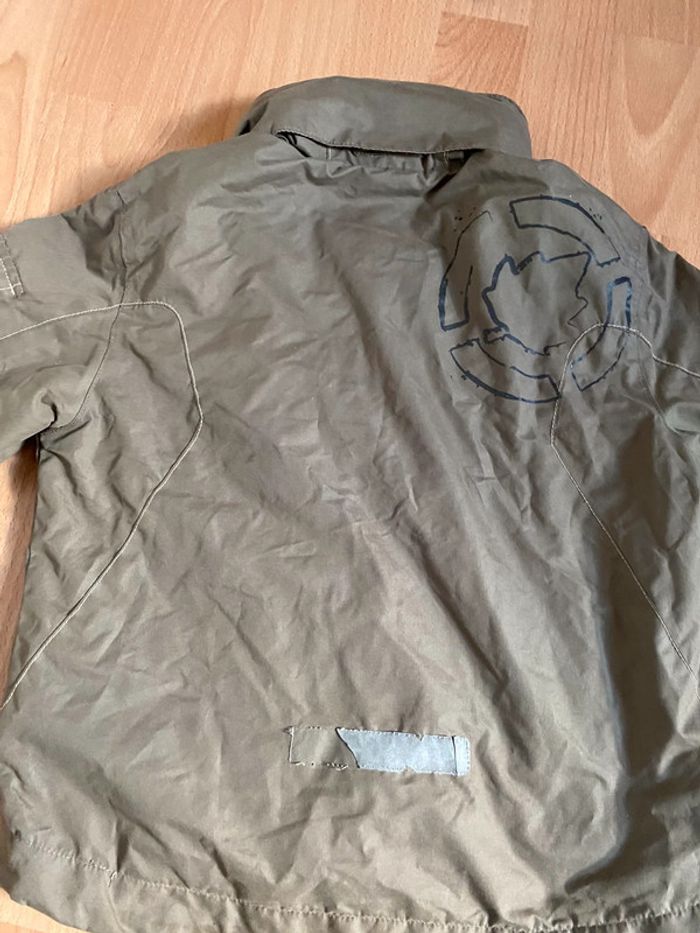 Belle veste/coupe-vent à capuchekaki Lafuma T. 4 ans/104 cm garçon - photo numéro 2