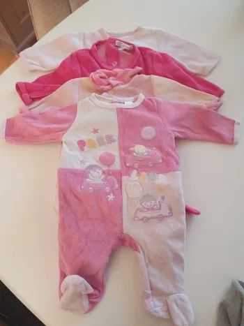Lot 4 pyjama 1 mois