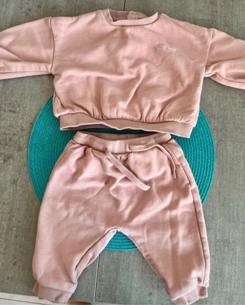 Jolie ensemble fille 6mois Kiabi