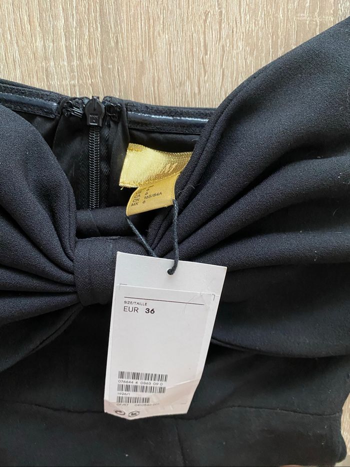 Robe noire noeud H&M neuve - photo numéro 2