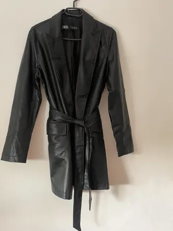 Zara Veste blazer mi-long en similicuir ceinturée taille XS