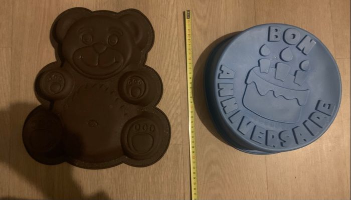 2 grand moule à gâteau anniversaire et nounourse silicone
