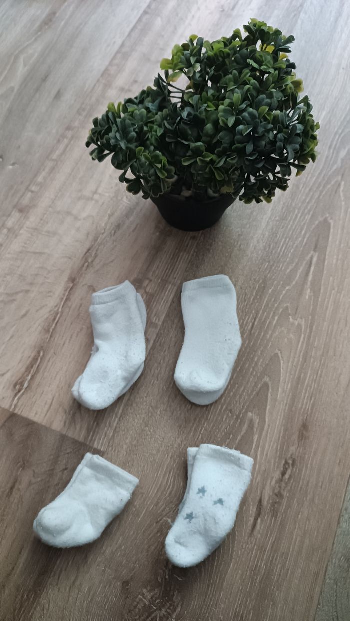 Lot chaussettes naissance