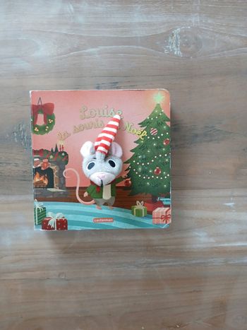 Livre marionnette Louise la souris de Noël