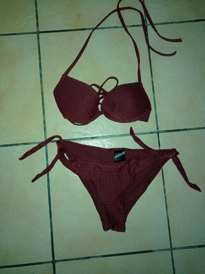 Maillot de bain bordeaux